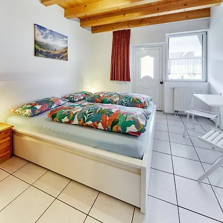 Gaestehaus Viktoriya Nur Wenige Minuten Zum Europa-park